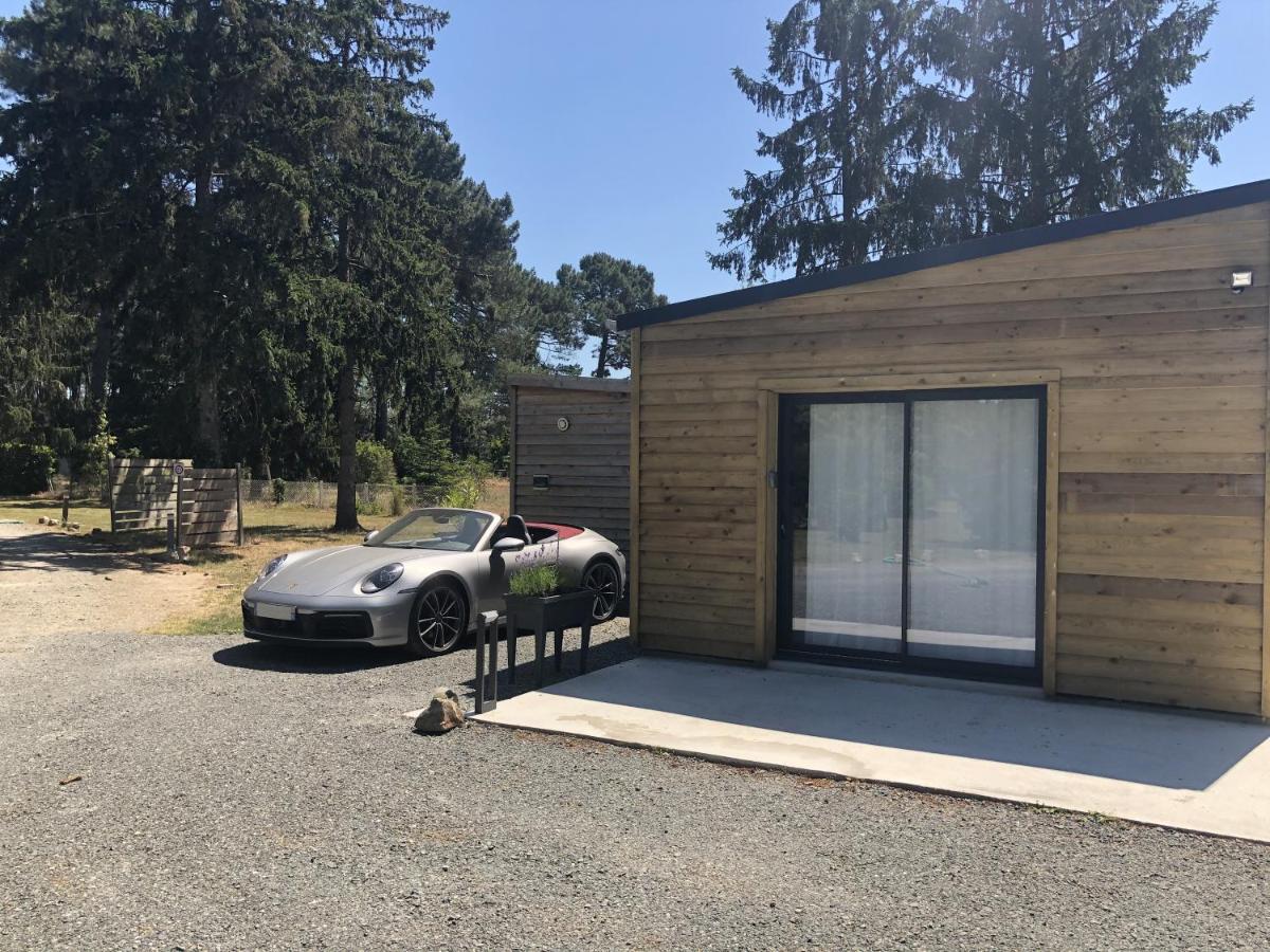 Cabane Du Circuit Le Mans Exteriér fotografie